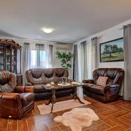 Apartments Babic Fazana Exterior photo
