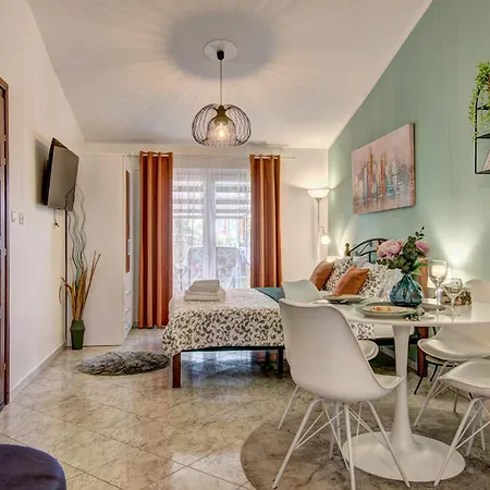 Apartments Babic Fazana Exterior photo