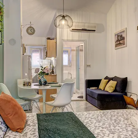 Apartments Babic Fazana Exterior photo