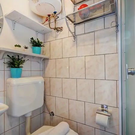 Apartments Babic Fazana Exterior photo