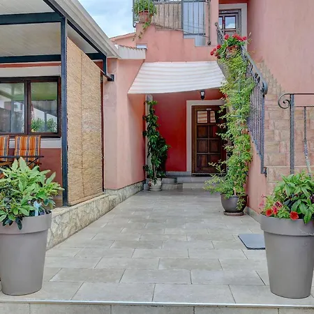 Apartments Babic Fazana Exterior photo