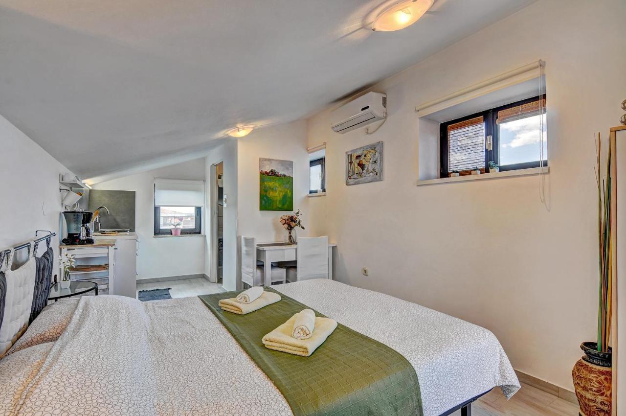 Babic Apartment *